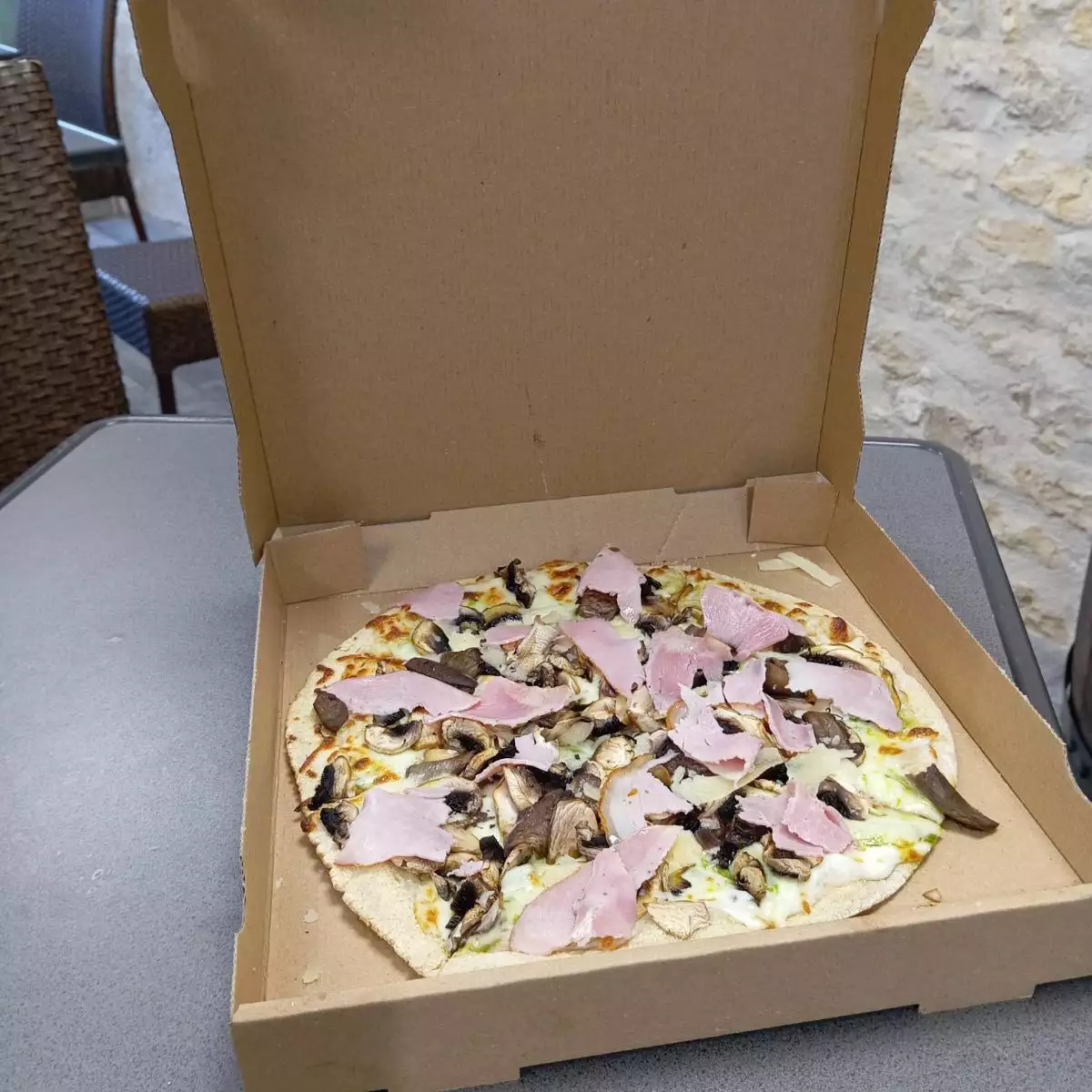 LA PIZZA DU MOIS : La Festiva